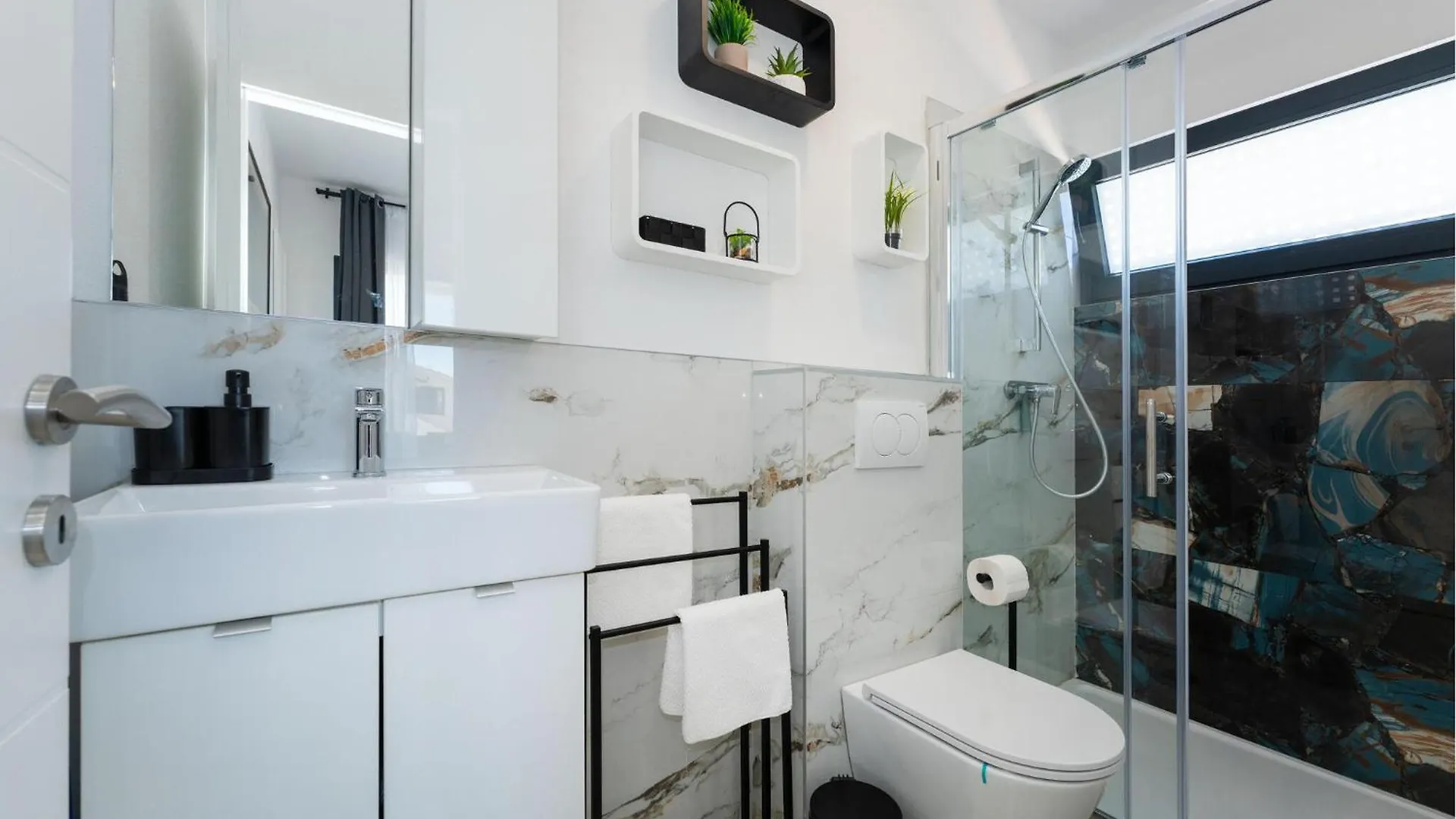 Amazing Home In Posedarje With Private Swimming Pool, Can Be Inside Or Outside