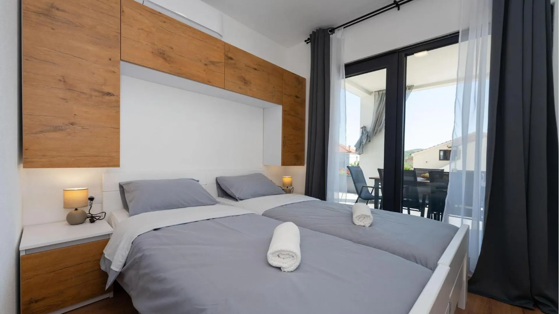 Amazing Home In Posedarje With Private Swimming Pool, Can Be Inside Or Outside